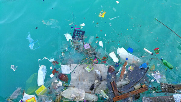 Garbage in the ocean sea global plastics treaty