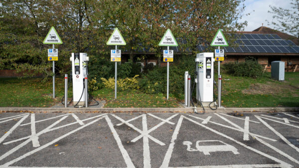 Transport secretary Mark Harper has announced a £70m pilot scheme trailing ultra-rapid electric vehicle (EV) charge points at ten sites in the UK.