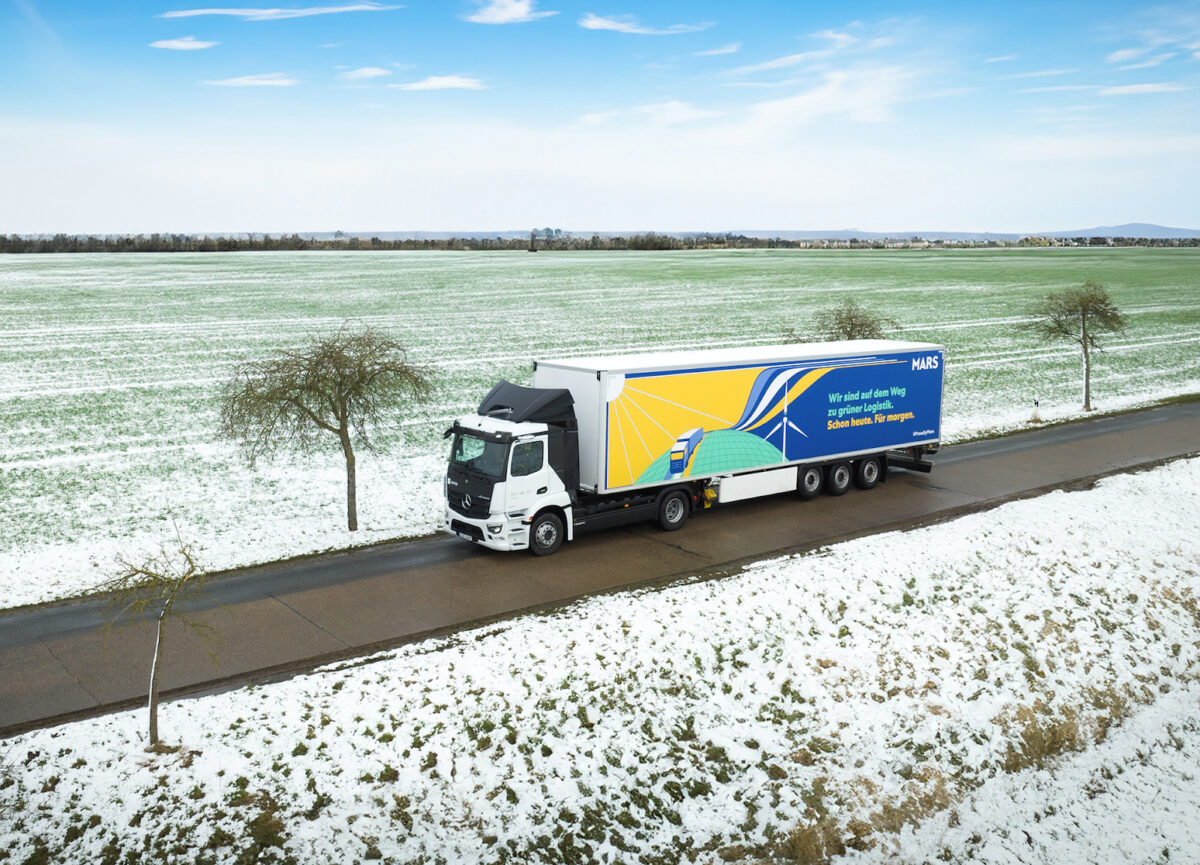 Mars and Einride's electric and digitally optimized heavy-duty truck