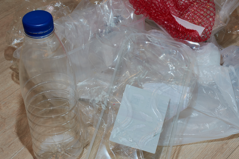 Three-quarters of UK consumers say government needs to prioritise the battle against plastic pollution and force the industry to reduce packaging.