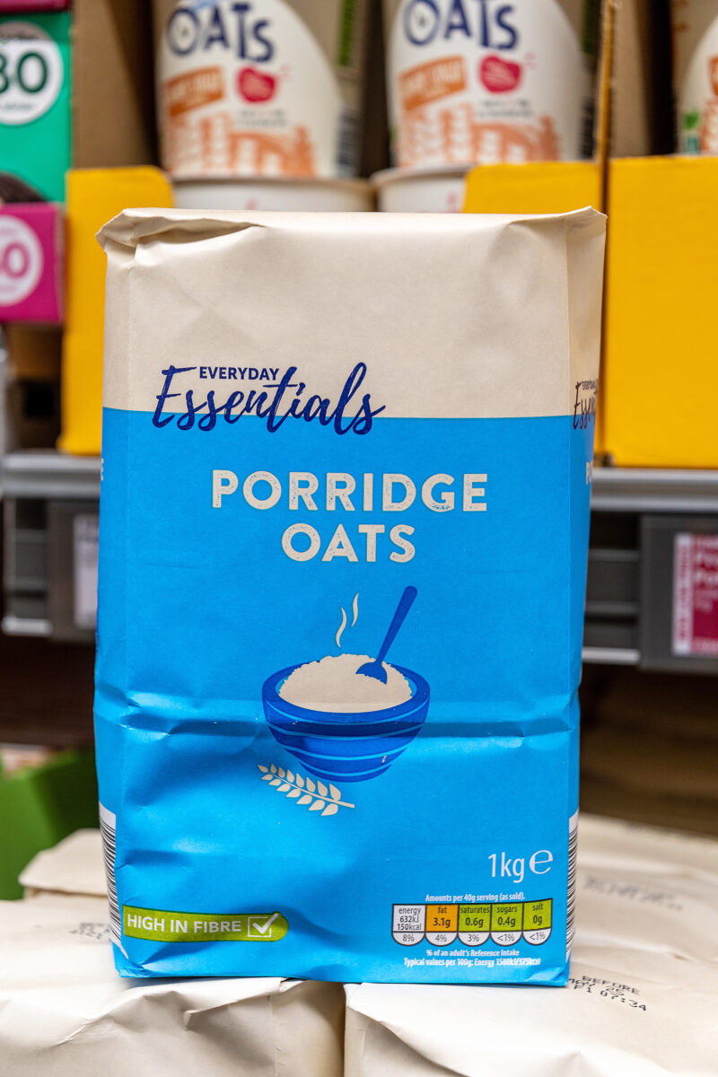 The new move means all Aldi’s porridge oat products are now free of plastic packaging, including its Organic and Scottish ranges.